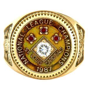 Saint Louis Cardinals Championship Ring... Fast shipped from USA